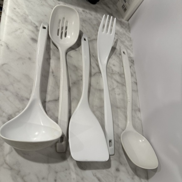 Hutzler Other - Melamine Hutzler Cooking 5 Utensils See Pictures